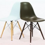 Eames Chair Wood (Medium)