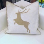 Stag Pillow_20x20 (Medium)