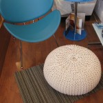 White Round Pouff (Medium)